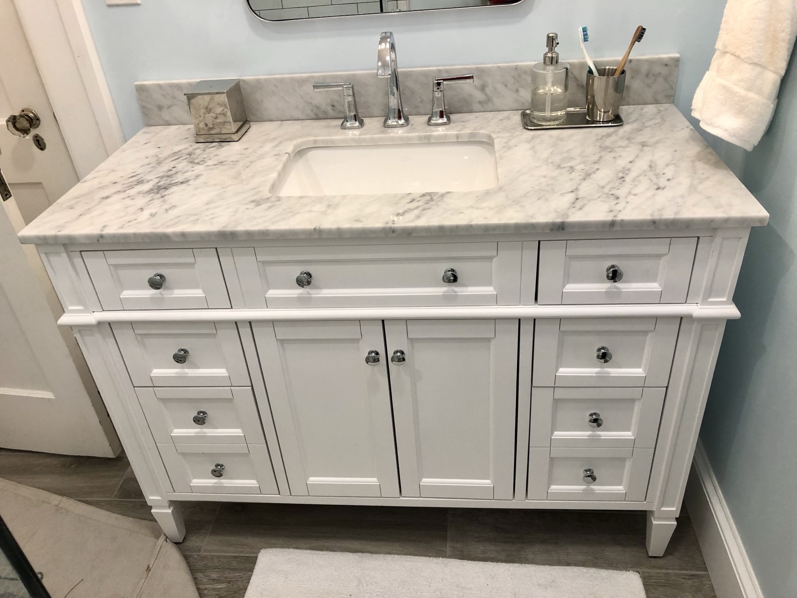 Cobb bathroom
